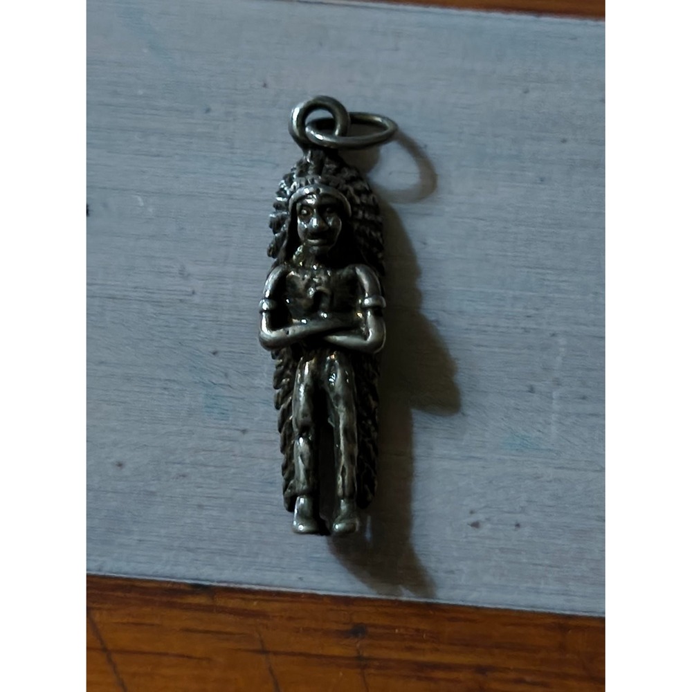 Vintage Native American Chief Pendant Charm Feathered Headdress Silver Tone